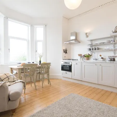 Beach House No1 With Amazing Sea Views And Direct Beach Access Fairlie Buitenkant foto