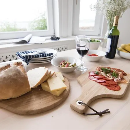 Beach House No1 With Amazing Sea Views And Direct Beach Access Fairlie Buitenkant foto